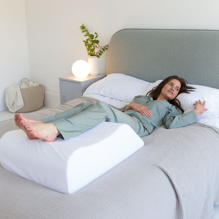 Leg Pillow - Elevation Support Wedge - Putnams